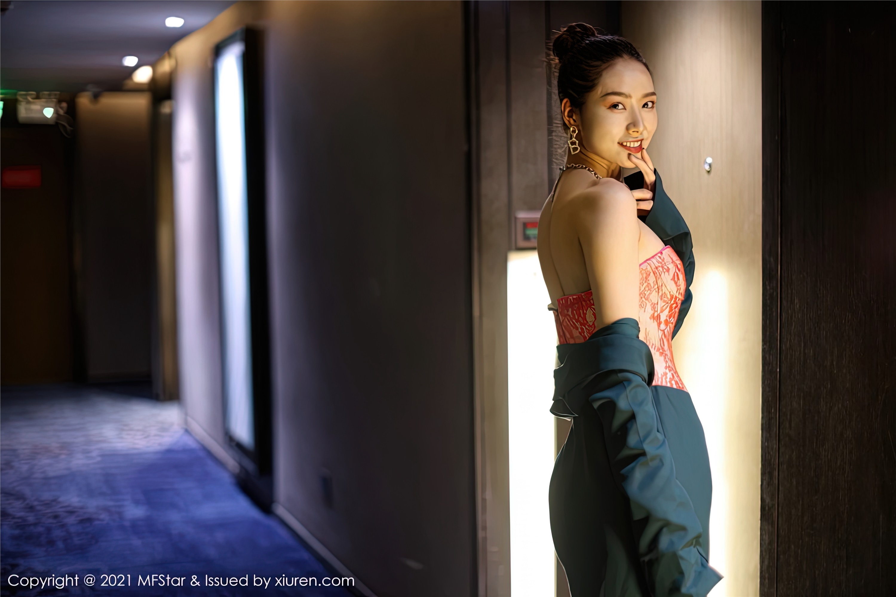 MFStar模范学院 2021.06.02 Vol.500 方子萱